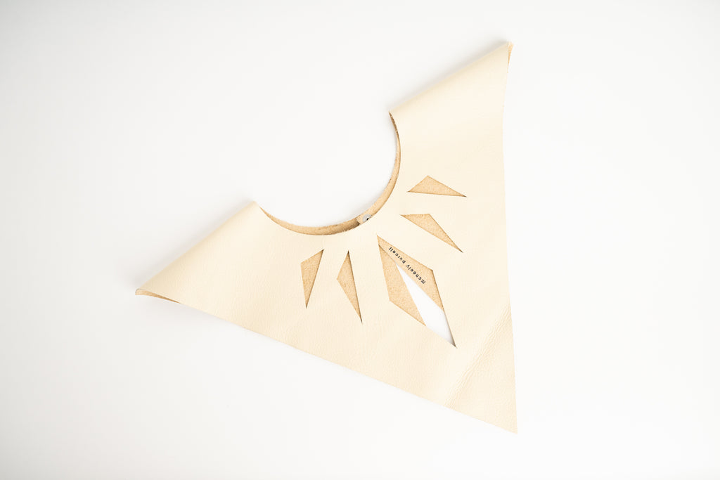 Collars - Eyelet