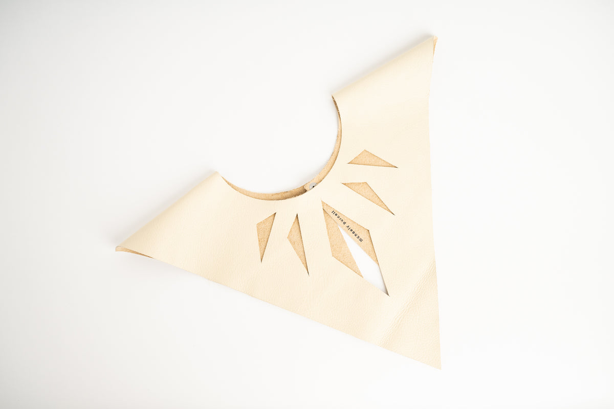 Collars - Eyelet